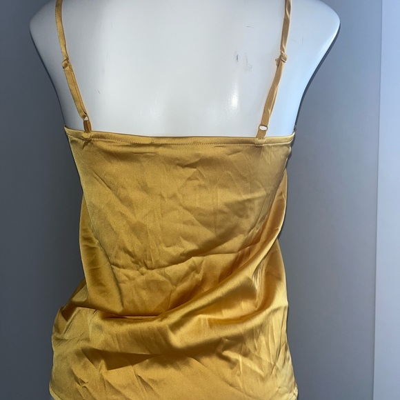 NA-KD Yellow Gold Plain Lace Singlet Top Spaghetti Stap BNWT - Picture 3 of 4